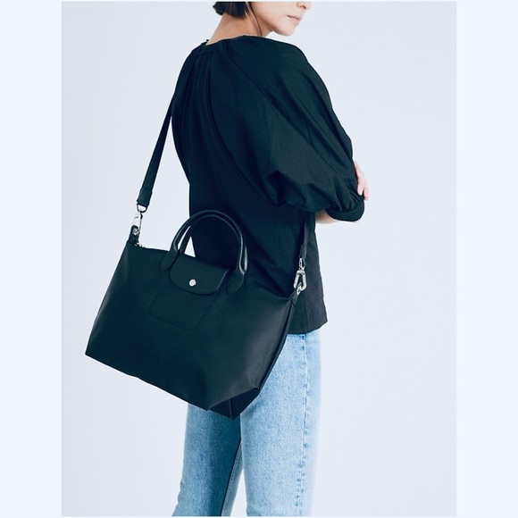New •Longchamp•Le Pliage Neo Medium Nylon Shoulder Bag Crossbody Strap Navy Blue - Picture 1 of 13